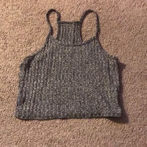 Juniors cropped tank top